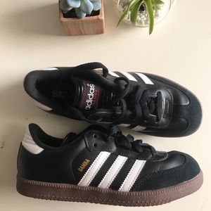 Brand New Women’s Adidas Samba Classic